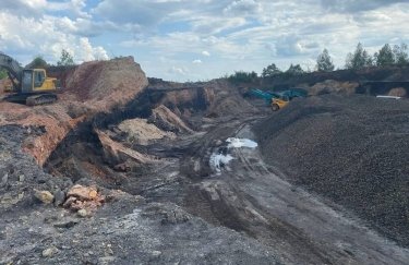 105 тисяч тонн надр незаконно вивезли з родовища на Волині