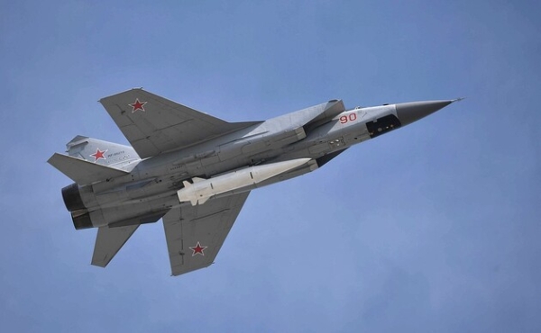 Через зліт бомбардувальника Ту-22м3, здатного нести кіперзвукові ракети 