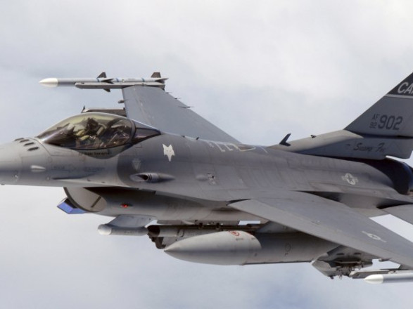 США дозволять європейським країнам тренувати українських пілотів на винищувачах F-16