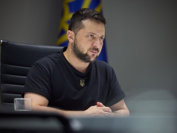 Зеленський запропонував офіційно закріпити статус англійської мови в Україні