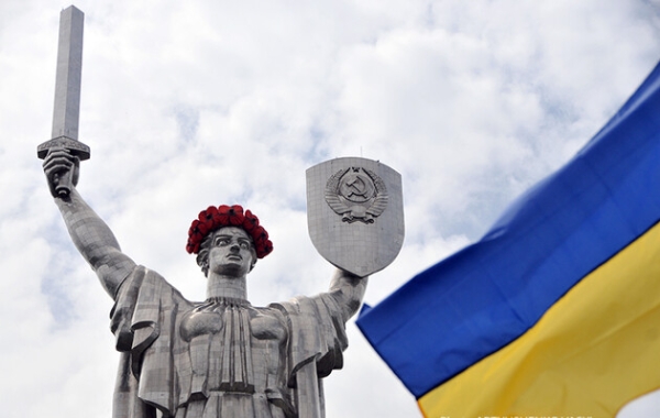 Тризуб для «Батьківщини-Мати» виготовлять із європейської сталі: в українській знайшли дефекти