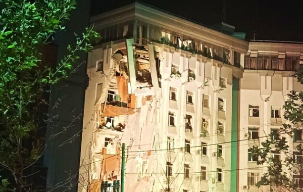 Унаслідок ракетного удару по Дніпру постраждали 5 людей – МВС