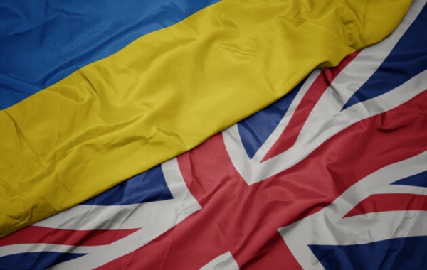 Україна та Велика Британія почали переговори про гарантії безпеки