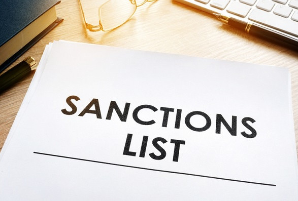 Продовження санкцій проти рф: ЗМІ назвали імена росіян, із яких ЄС зняв обмеження