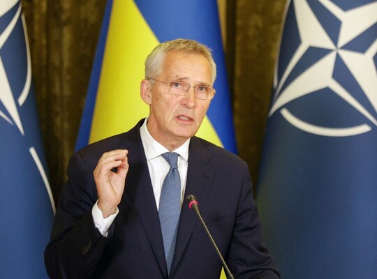 Столтенберг розповів про контракти НАТО на снаряди на 2,4 млрд євро і підтвердив підтримку України