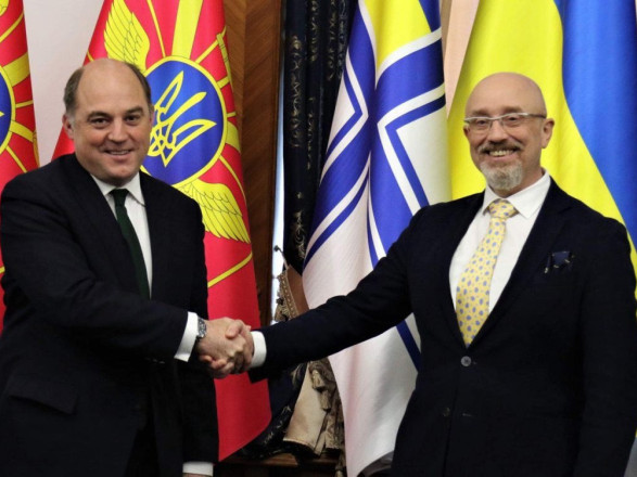 “Ви були фантастично корисним для України” — ексміністр&hellip;