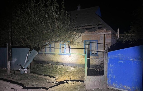 Вночі ворог тероризував Дніпропетровщину: є поранений та пошкодження 