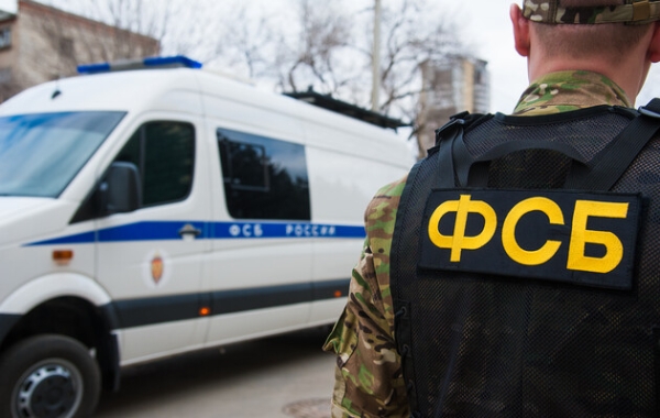 Окупанти полюють на українське підпілля під час псевдовиборів — ЦНС
