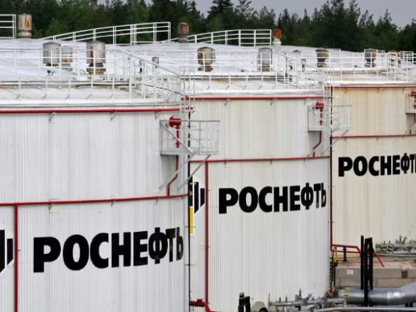 «Флот-примара»: іноземні ЗМІ дослідили приховані перевезення російської нафти