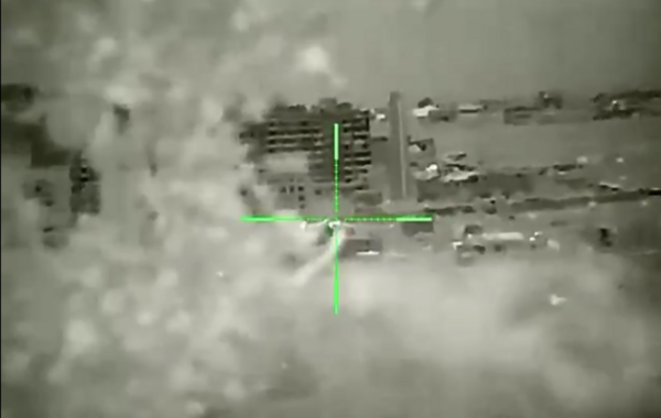 Сирський показав відео роботи снайперів по окупантах з відстані 1,5 км