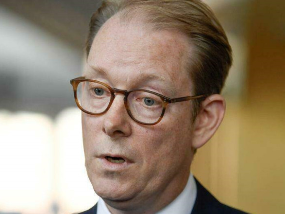 ЗМІ: голова МЗС Швеції не був на Раді ЄС у Києві через забутий паспорт