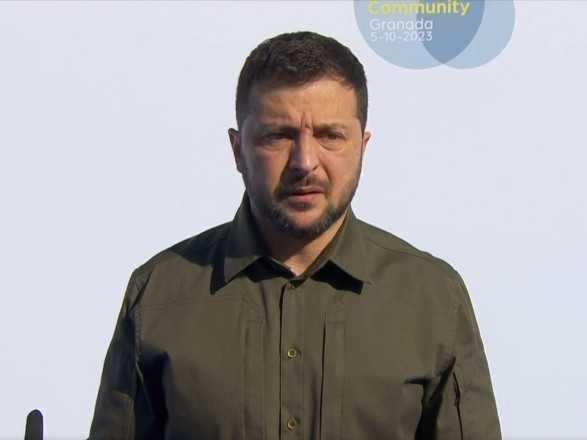 Зеленський зробив перші заяви у Гранаді: говорив про єдність Європи та захисний щит на зиму