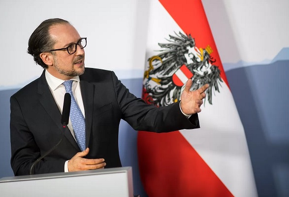 У МЗС Австрії заявили, що досягнути миру в Україні можна лише через перемовини з рф