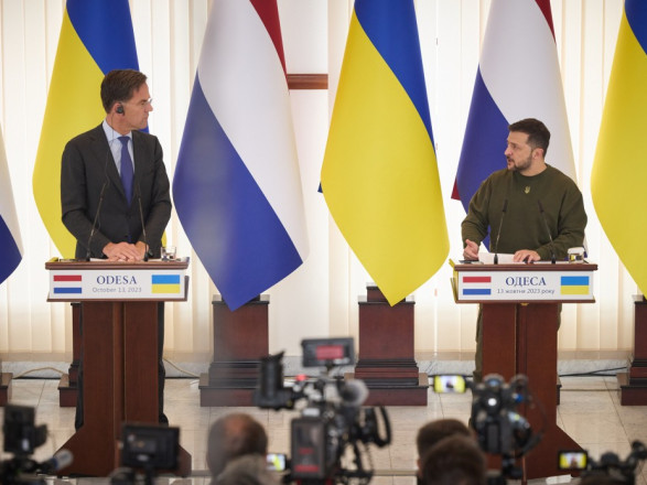 Нідерланди нададуть Україні ракети для систем Patriot - Зеленський