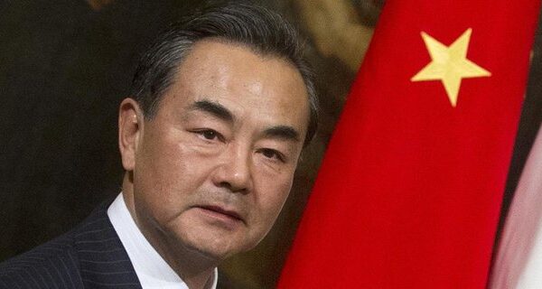 Глава МЗС Китаю їде до Вашингтона, можливо, готує&hellip;