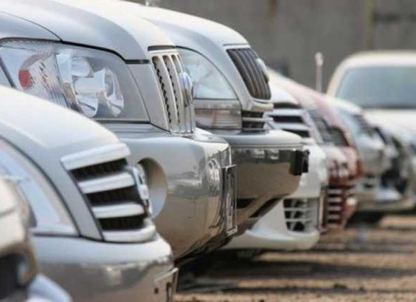 Українці почали купувати більше автівок: що обирають