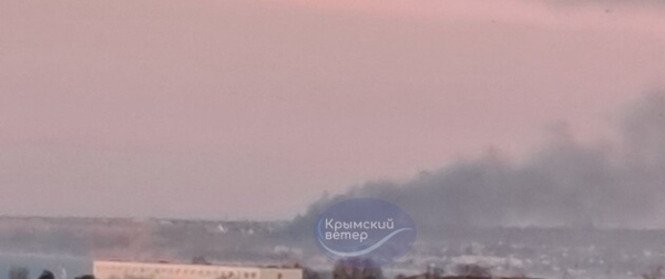 В окупованому Криму пролунали вибухи: повідомляють про пожежу на аеродромі “Бельбек”