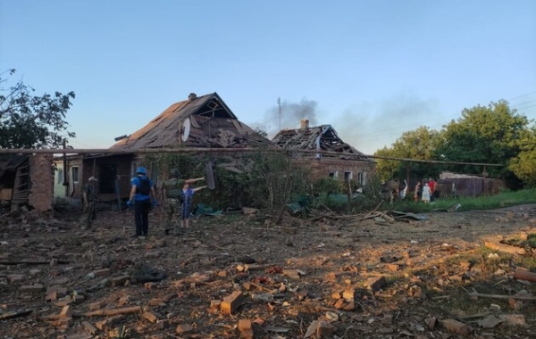 Під час обстрілів Сумщини росіяни застосували FPV-дрони та ракети з гелікоптерів – ОВА