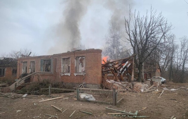 У Харківській області окупанти завдали ударів по пункту швидкої медичної допомоги: є поранені