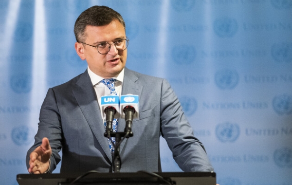 Після ракетного удару РФ по Чернігову Кулеба закликав надати Україні більше систем ППО Після ракетного удару РФ по Чернігову Кулеба закликав надати Україні більше систем ППО