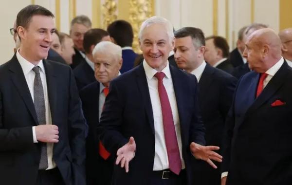 Що означає для України заміна Путіним міністра оборони на «придворного економіста» Бєлоусова