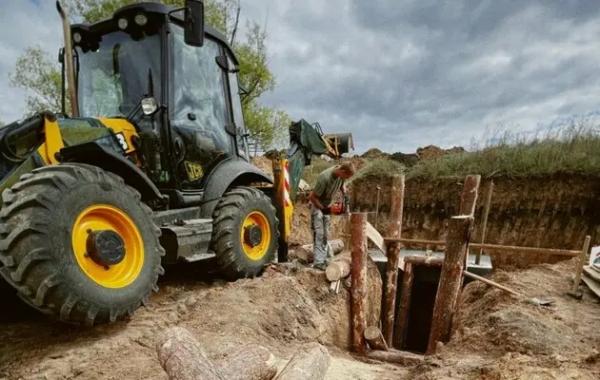 Росіяни не дійшли до бетонних укріплень у Харківській області. Вони приблизно на першій лінії оборони — президент