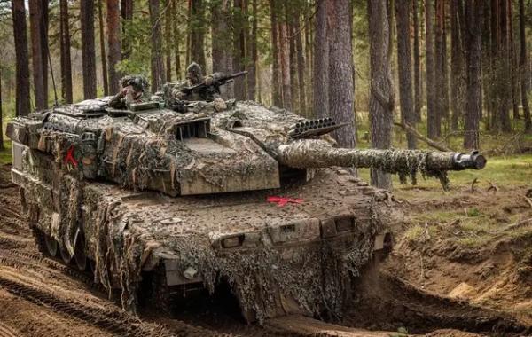 Порахували скільки країн Європи можуть відправити війська в Україну вже зараз і скільки не проти цього у перспективі