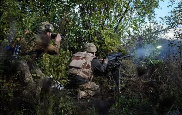 Попри новий фронт на Харківщині, основні бої відбуваються не там – британська розвідка