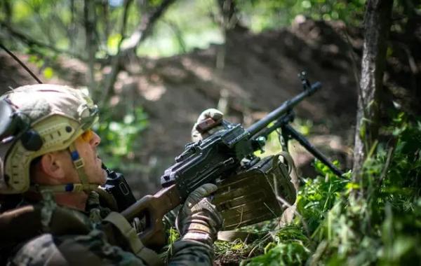 Російським силам бракує чисельності для стратегічного прориву в Харкові – оцінка НАТО