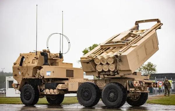 Україна націлила HIMARS по насиченому окупаційними військами Бєлгороду за кілька годин після таємного дозволу США