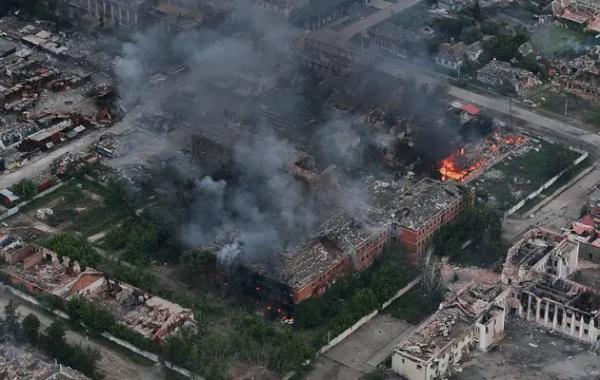 Військовий розповів, чому росіяни у Вовчанську не використовують бронетехніку 