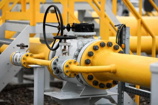 Україна не буде займатися продовженням транзиту російського газу – Зеленський