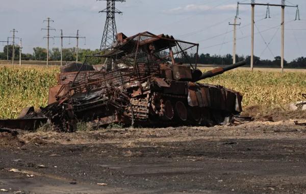 У британській розвідці розповіли, скільки танків втратила армія РФ від початку повномасштабної війни