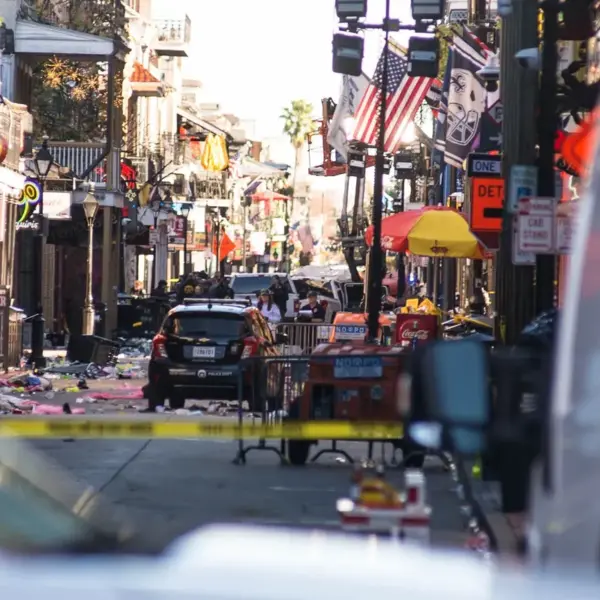 В’їзд у натовп у Новому Орлеані. У водія&hellip;