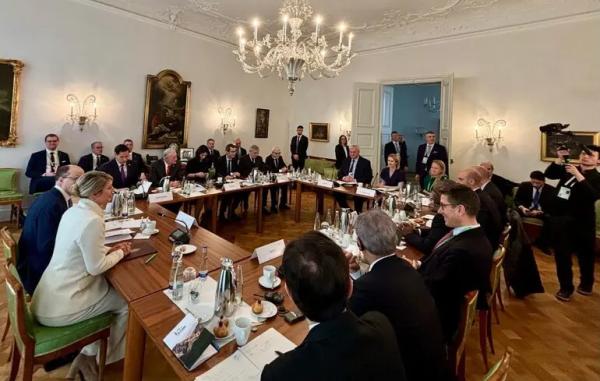 G7 пов'язали нові санкції проти Росії з добросовісними переговорами з боку Москви