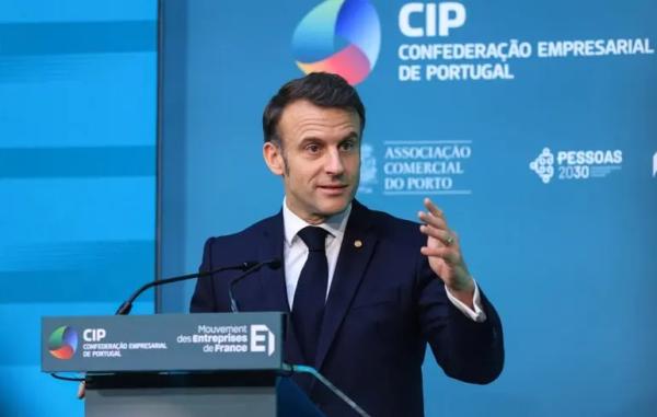 У зверненні до нації президент просто нагадав, що у Франції є ядерна зброя — речник французького МЗС