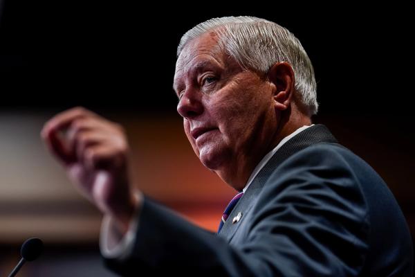 Сенатор Грем звинуватив Путіна у зухвалості: Київ готовий до діалогу. А Москва? Сенатор Грем звинуватив Путіна у зухвалості: Київ готовий до діалогу. А Москва?