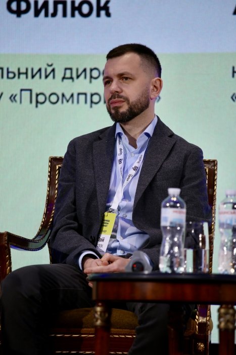 Фото 5 — Технологія direct-to-cell від Starlink , європейські підходи до будівництва житла і створення регіональних хабів: як бізнес готується до відновлення України