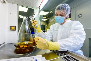 Фото 4 — Farmak 100: століття рішень, що змінюють життя людей