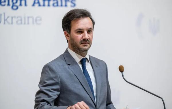 У МЗС України відреагували на образи Захарової на адресу Зеленського