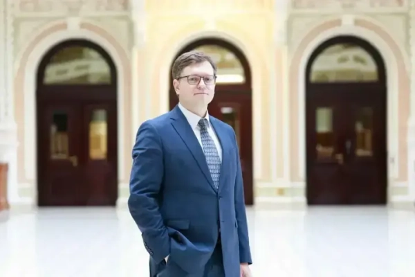 Не знайшли чи не шукали? Поліція підтвердила, що закрила справу проти головного юриста НБУ Зими