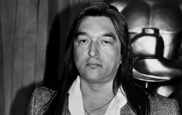 Помер Грем Грін: зірка фільмів “Танці з вовками”, “Зелена миля” та “Сутінки” Помер Грем Грін: зірка фільмів “Танці з вовками”, “Зелена миля” та “Сутінки”