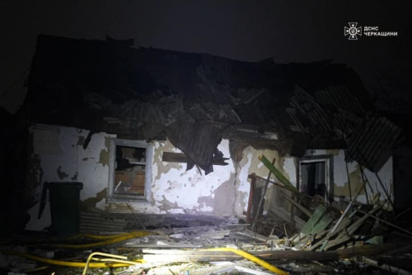 росіяни масовано атакували Черкаси: цілили по критичній інфраструктурі, є постраждалі