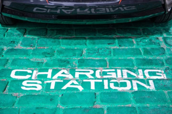 25% нових автомобілів, проданих у світі у 2025 році, були електрокарами: ось хто їх купував