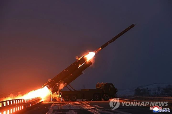 КНДР провела випробування стратегічних крилатих ракет великої дальності: Кім Чен Ин спостерігав