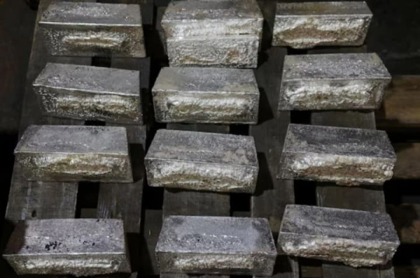 Ціна на срібло злетіла до історичних $65 за унцію через ряд "ідеальних" умов