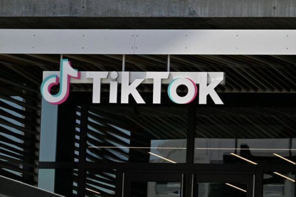 TikTok підписав угоду про продаж американського підрозділу інвесторам зі США