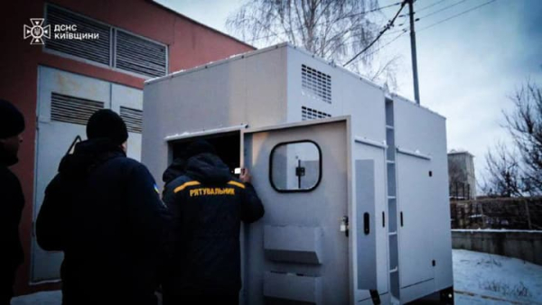 У Вишгороді встановили та підключили потужні генератори поблизу житлових будинків - ДСНС 