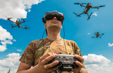 дрони, оператор дронів, військовий ЗСУ