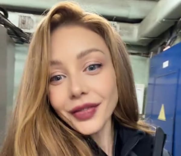 У мережі висміяли нову пісню Тіни Кароль у TikTok про "світло", "тепло" і "добро"